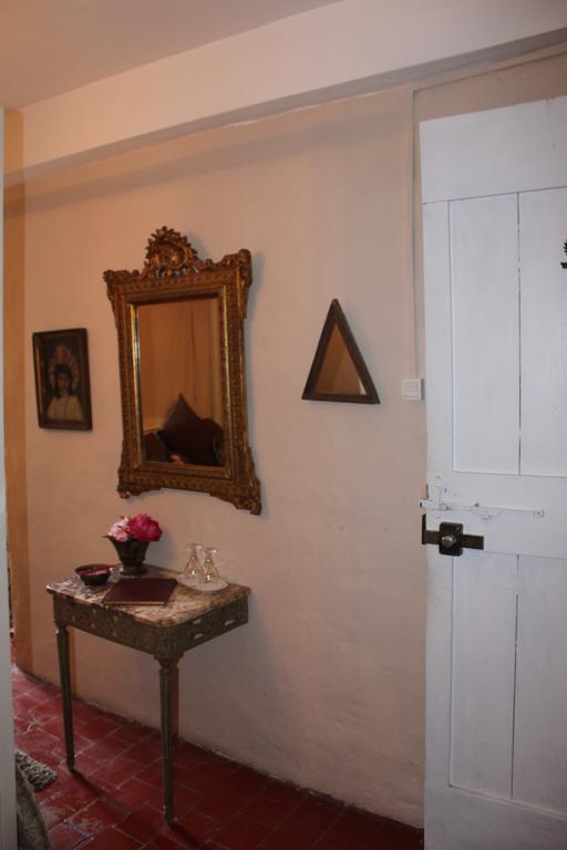 Chateau De Vedène Buitenkant foto